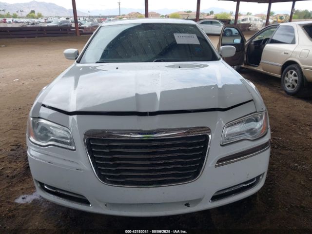 2C3CCAAG1EH379832 Chrysler 2014