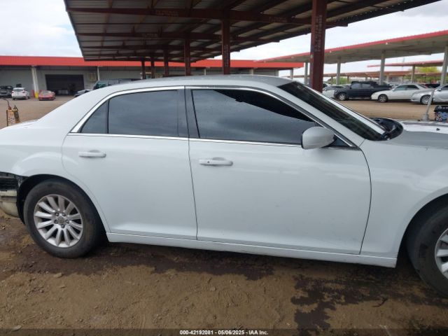 2C3CCAAG1EH379832 Chrysler 2014