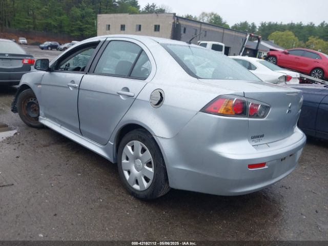 2011 MITSUBISHI LANCER JA32U2FU0BU000996 Photo 2