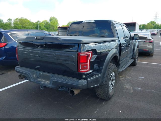 1FTFW1RG2HFA41124 Ford F-150 Raptor