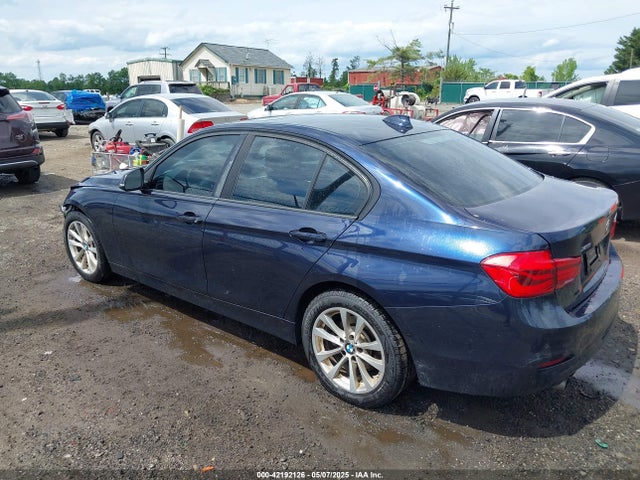 WBA8E5G30HNU43603 BMW 320i Xdrive