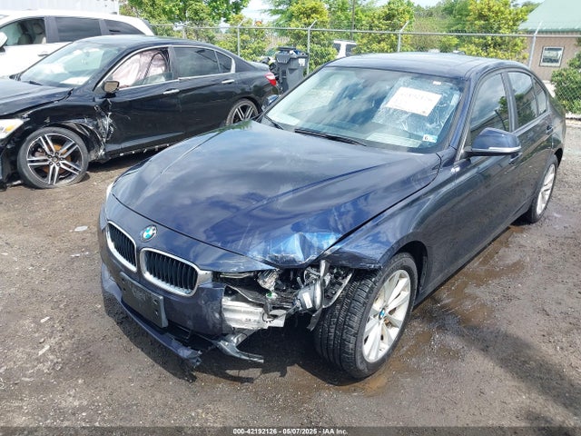 WBA8E5G30HNU43603 BMW 320i Xdrive
