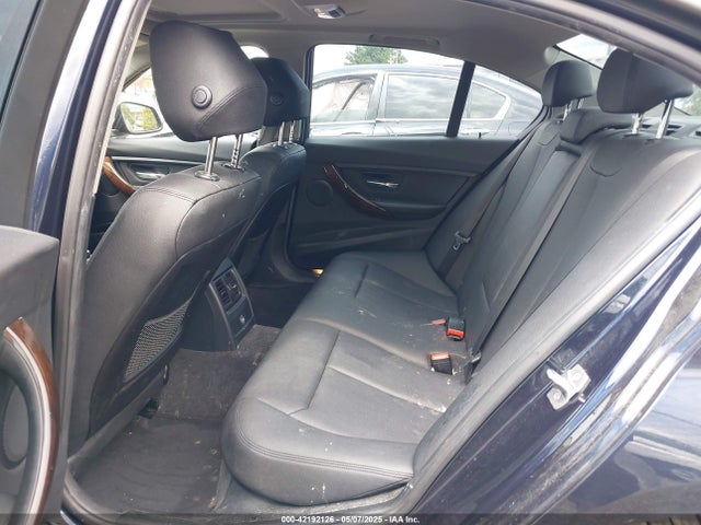 WBA8E5G30HNU43603 BMW 320i Xdrive