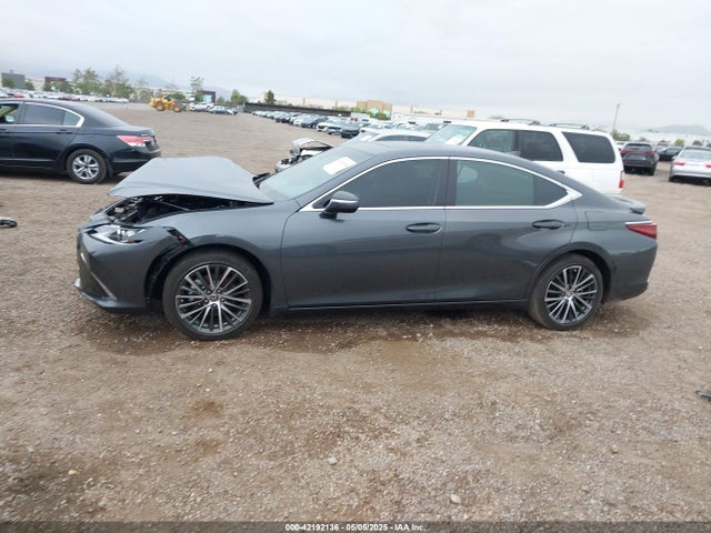 58ADA1C10SU057257 Lexus a25a-fxs