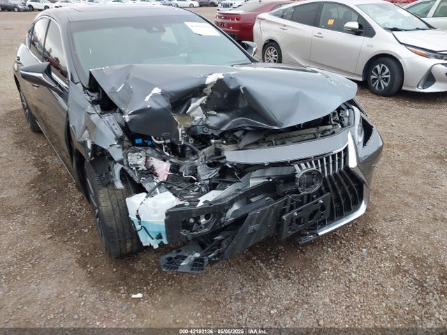 58ADA1C10SU057257 Lexus a25a-fxs