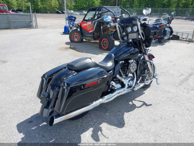 2010 HARLEY-DAVIDSON FLHX 1HD1KB413AB634775 Photo 3