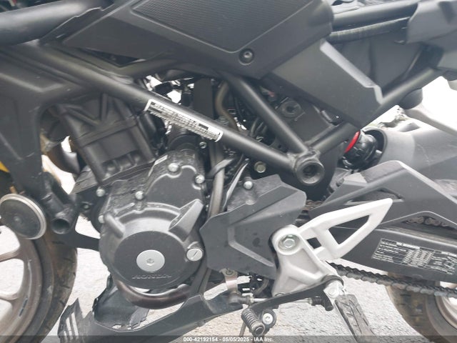 MLHNC5556S5500150 Honda Nc55e-1100001