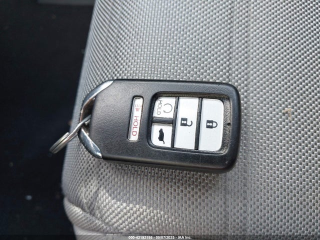 2HKRW2H58HH657922 Honda CR-V EX