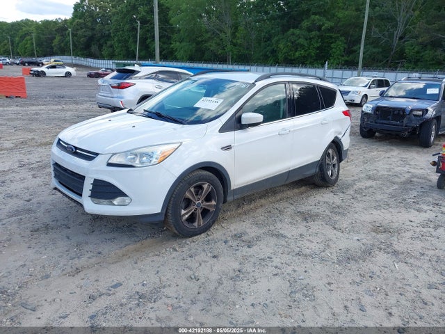 1FMCU0GXXGUA64789 Ford ESCAPE SE