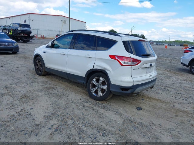 1FMCU0GXXGUA64789 Ford ESCAPE SE