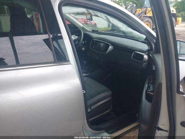5XYPGDA58KG482726 KIA Sorento 3.3l Lx