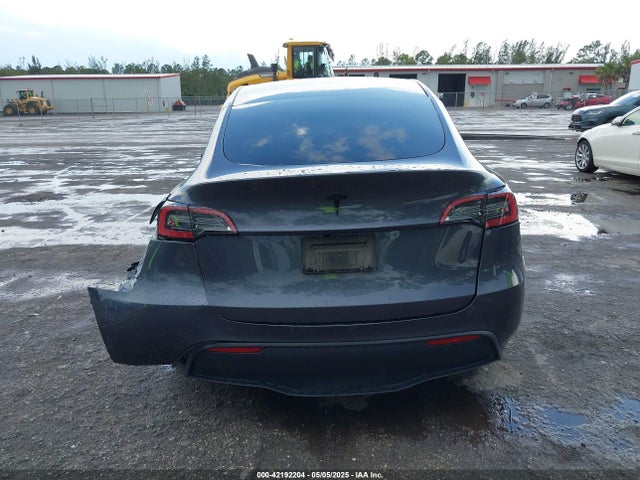 Tesla Model Y Rwd 2023 7SAYGDED0PF947510 Image 16