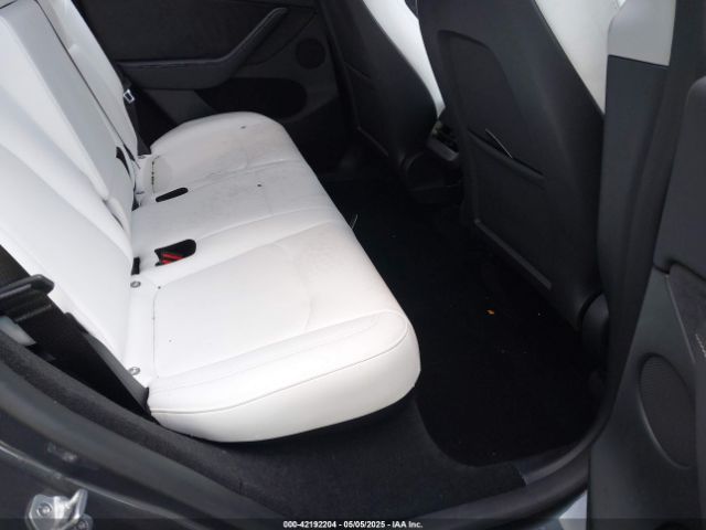 2023 TESLA MODEL Y 7SAYGDED0PF947510 Photo 7