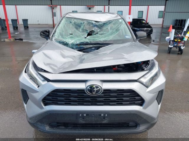 2T3H1RFV6SC309785 Toyota RAV4 LE