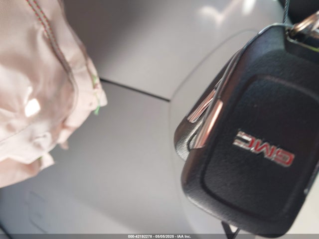 1GKKNMLS5JZ138987 GMC Acadia Slt-1