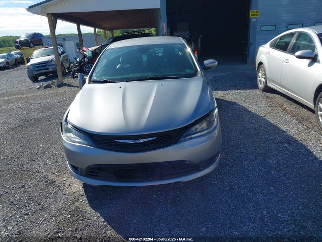1C3CCCBB0GN144833 Chrysler 200 S