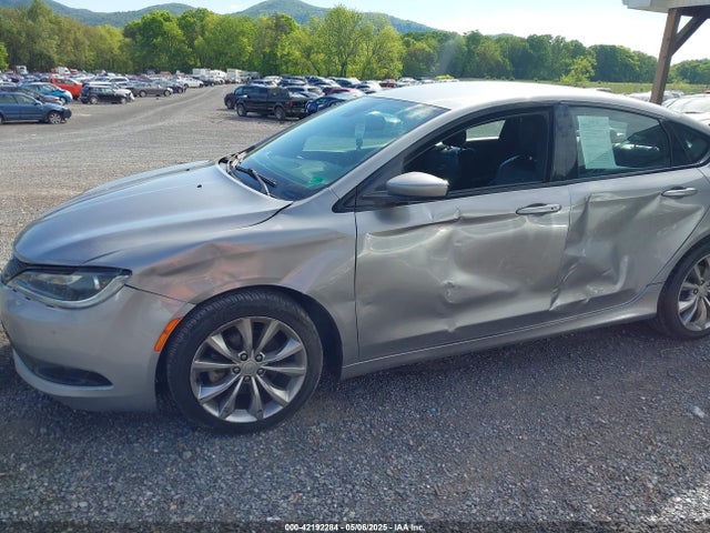 1C3CCCBB0GN144833 Chrysler 200 S