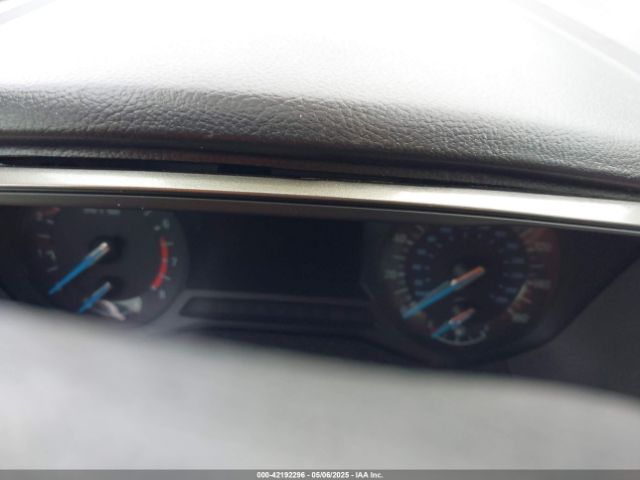 3FA6P0HD8HR126511 Ford FUSION SE
