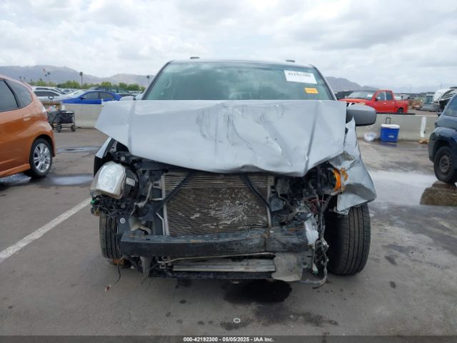 2C4RC1BG3GR290166 Chrysler 2016