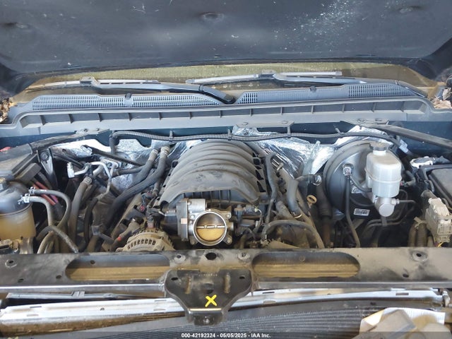 1GCVKREC8JZ275331 Chevrolet Silverado 1500 1lt