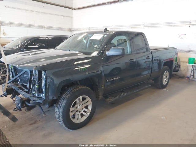 1GCVKREC8JZ275331 Chevrolet Silverado 1500 1lt