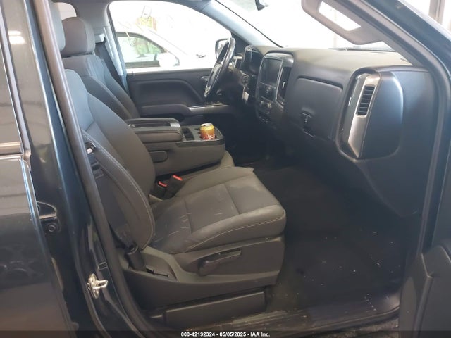 1GCVKREC8JZ275331 Chevrolet Silverado 1500 1lt