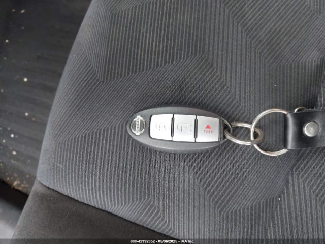 KNMAT2MV6FP519115 Nissan ROGUE SV