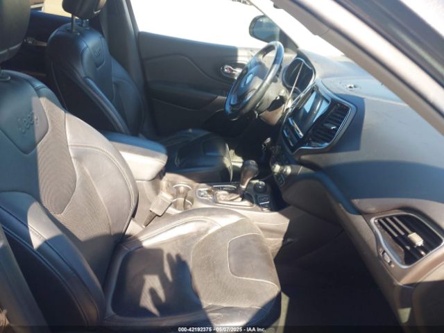 1C4PJMDX5KD157237 Jeep Cherokee Limited 4x4