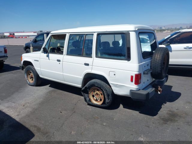 1990 MITSUBISHI MONTERO JA4GJ31S0LJ009870 Photo 2