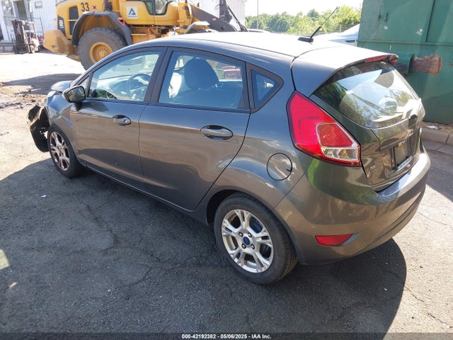 3FADP4EJ9FM217130 Ford FIESTA SE