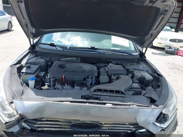 5NPE24AF0KH771140 Hyundai SONATA SE