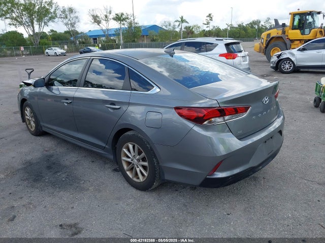 5NPE24AF0KH771140 Hyundai SONATA SE
