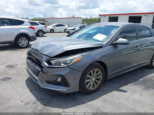 5NPE24AF0KH771140 Hyundai SONATA SE