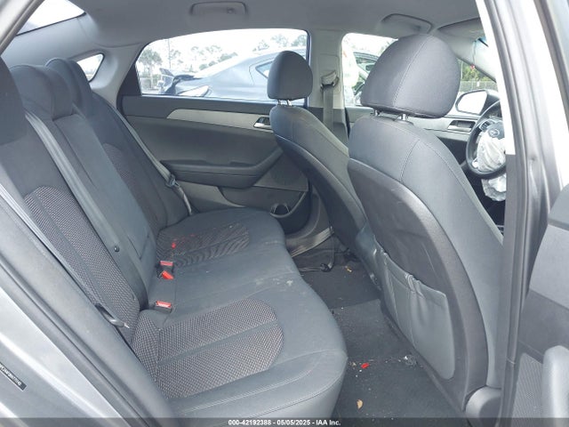 5NPE24AF0KH771140 Hyundai SONATA SE