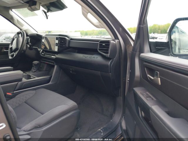 2024 TOYOTA TUNDRA 5TFLA5DB7RX237804 Photo 4