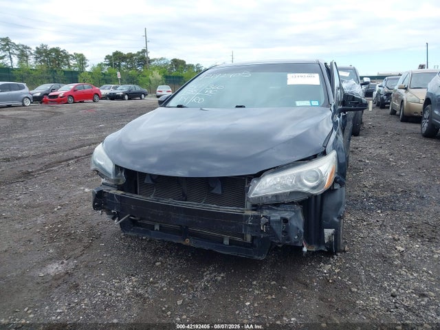 4T1BF1FK9FU904996 Toyota CAMRY SE