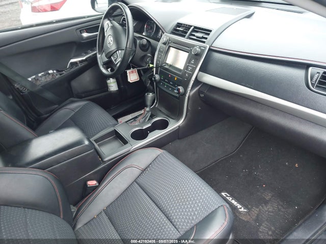 4T1BF1FK9FU904996 Toyota CAMRY SE