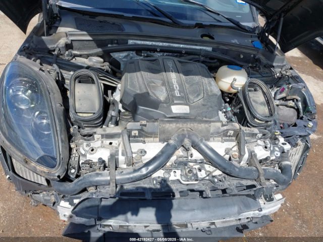 2018 PORSCHE MACAN WP1AG2A59JLB60625 Photo 9