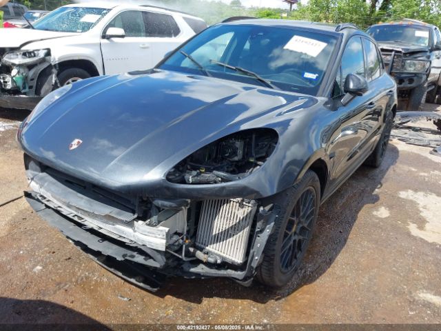 2018 PORSCHE MACAN WP1AG2A59JLB60625 Photo 1