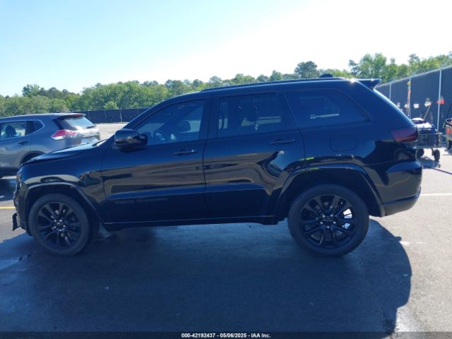 1C4RJFAG8JC260035 Jeep Grand Cherokee Altitude 4x4
