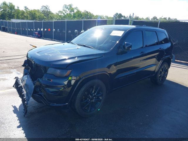 1C4RJFAG8JC260035 Jeep Grand Cherokee Altitude 4x4