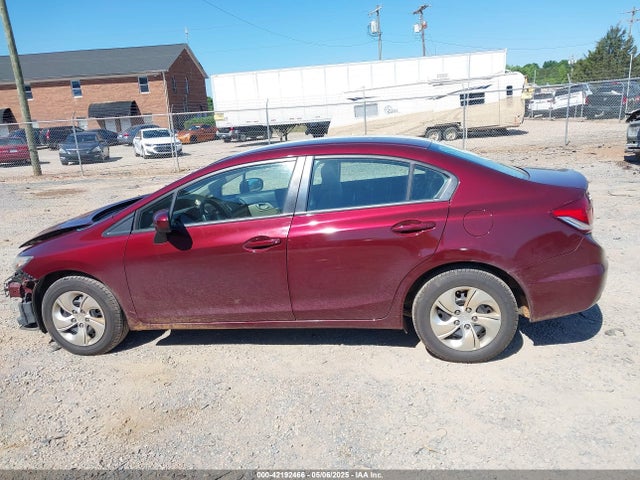 42192466 :رقم المزاد ، 2HGFB2F51FH557167 vin ، 2015 Honda Civic Lx مزاد بيع