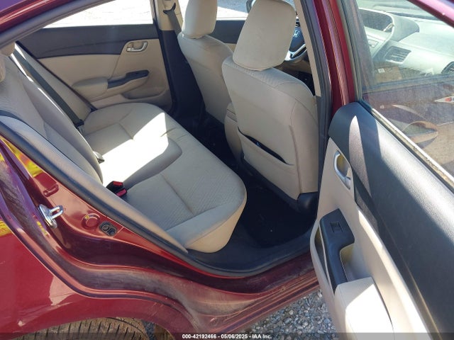 42192466 :رقم المزاد ، 2HGFB2F51FH557167 vin ، 2015 Honda Civic Lx مزاد بيع