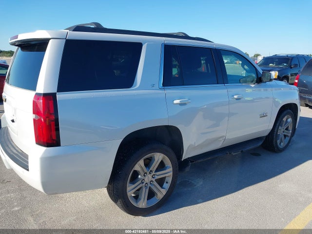 1GNSCBKC7JR101043 Chevrolet Tahoe Lt
