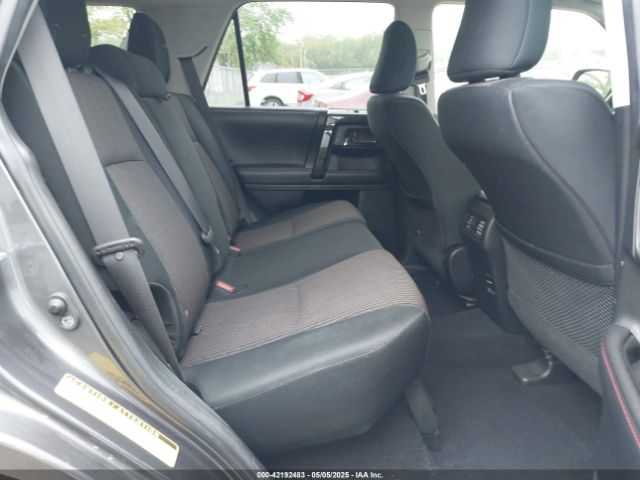 2018 TOYOTA 4RUNNER JTEBU5JR1J5502636 Photo 7