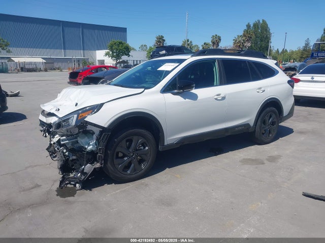 4S4BTGLD7N3178769 Subaru Outback Onyx Edition Xt