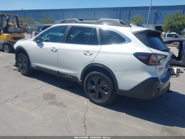 4S4BTGLD7N3178769 Subaru Outback Onyx Edition Xt