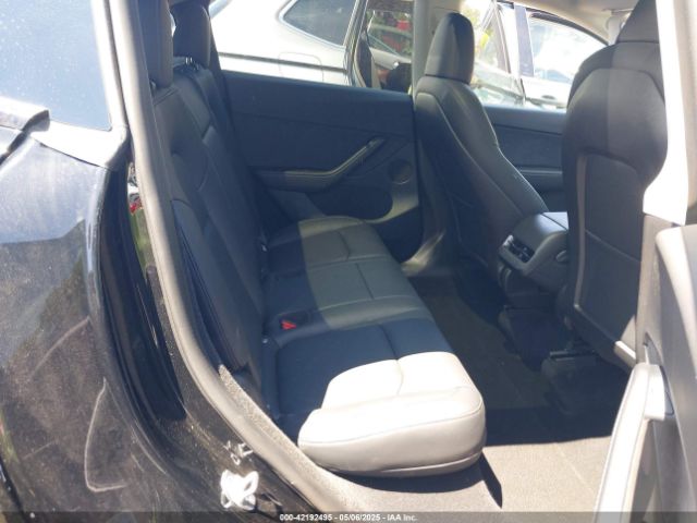 2022 TESLA MODEL Y 7SAYGDEE4NA006645 Photo 7