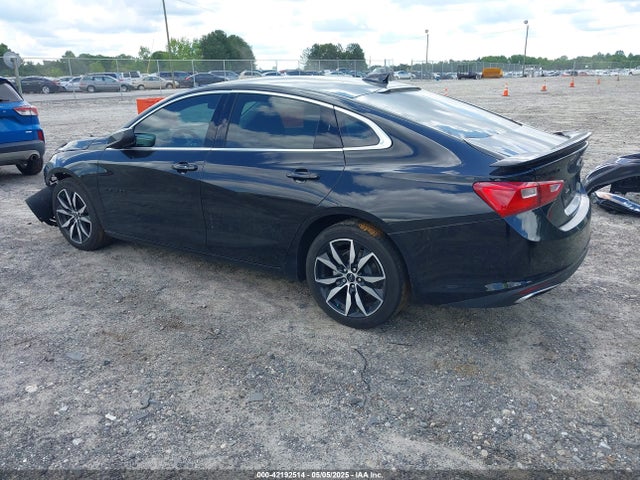1G1ZG5ST6PF142313 Chevrolet Malibu Fwd Rs