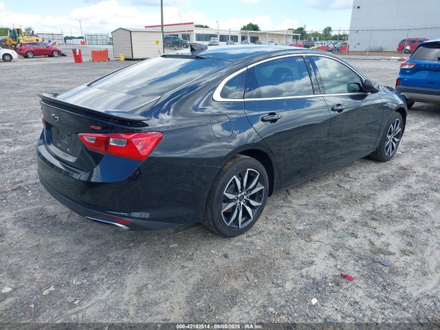 1G1ZG5ST6PF142313 Chevrolet Malibu Fwd Rs